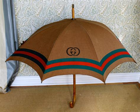 vintage gucci umbrella.